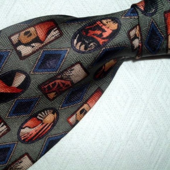 PABLO PICASSO 100% SILK TIE Nature Morte gray